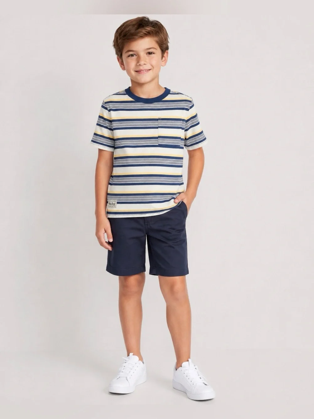 Old Navy Striped T-Shirt.‎ Boys M 8.
